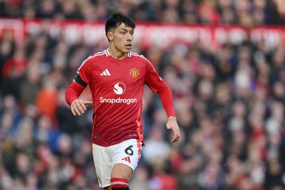 Manchester United set for Lisandro Martinez injury boost as new return date 'revealed'