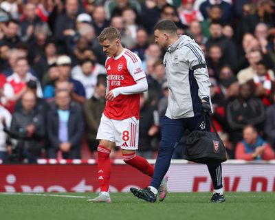 Arsenal expect Martin Ødegaard to miss six weeks with knee injury