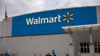 ‘You realize them doing this is illegal?’: Walmart Oil change turns into a joyride for employees