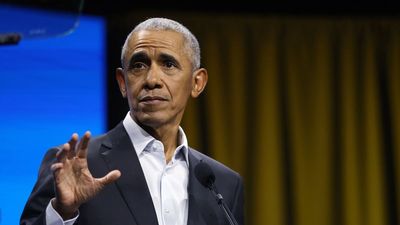 Barack Obama blasts democrats as he tells companies to quit sucking up to the Trump administration