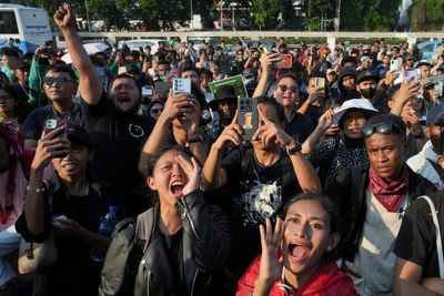 Indonesia nearly doubles allowance for lawmakers weeks after public protests against perks