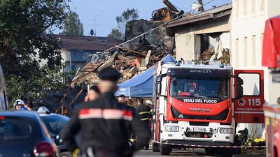 Three Italian police killed in apparently deliberate farmhouse explosion during eviction attempt