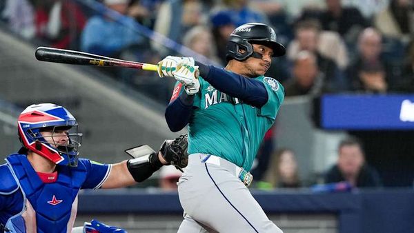 Mariners Have Blue Jays Right Where They Want Them