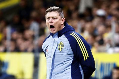 Sweden sack manager Jon Dahl Tomasson after World Cup qualifying defeat by Kosovo