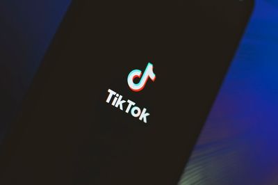 TikTok's 'American Takeover' May Be a Hoax: Billionaire Questions Truth Behind Trump's New Tech Deal