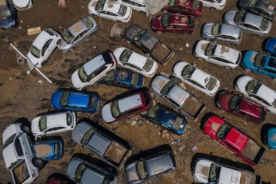 Deadly landslides and flooding cut off 300 communities in Mexico