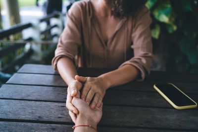 10 Dating Rituals That Guarantee Silent Treatment Later