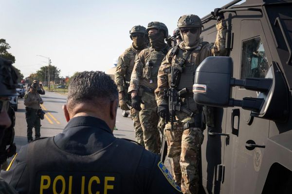 Chicago TV journalist’s arrest in Ice raid ‘alarming and horrifying’, lawyers say