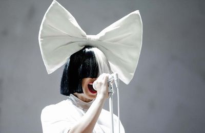 Sia's estranged husband seeks 250k per month spousal support