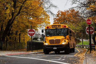 Video reveals moment dad took six-year-old daughter on to school bus to beat up ‘bully’