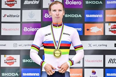 Lorena Wiebes to chase more rainbow jerseys at Track World Championships with busy event schedule
