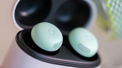 Pixel Buds 2a, Pixel Buds Pro 2 cozy up with an uncanny ability to swap cases