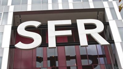 French telecom bid: Orange, Bouygues, and Free offer €17bn for SFR