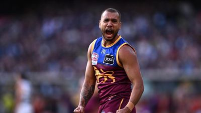 Premiership winner's manager seethes after failed trade