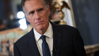 ‘Our family is heartbroken’: Former U.S. Senator releases statement as sister-in-law dies after 5-story parking garage fall