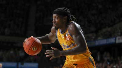 Harrison and Prather spark Bullets to win over Wildcats