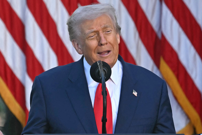 Sirens interrupt Trump bragging about how DC has no crime