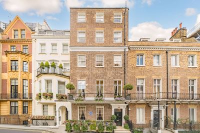 Former royal residence in Mayfair available to rent for £1.3m a year
