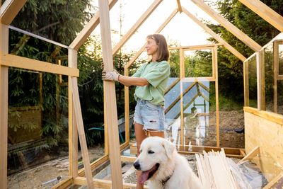 7 Backyard Renovations That Lower Property Values