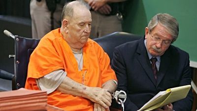 Woman reported her 76 yo father for a decades-old cold murder case. He turned out to be a serial killer