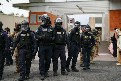 Oregon judge extends order preventing Trump from deploying national guard