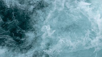 Satellites watch as record-breaking ocean waves carry a storm's power across the sea