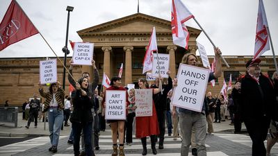 Gallery defends staff cuts as 'funding cliff' looms