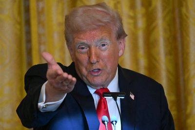 Tech moguls, with checkbooks primed, cozy up to Trump at fundraiser for $250M White House ballroom