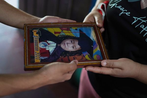 Relatives of Salvadoran family slain in Georgia crash left reeling from tragedy
