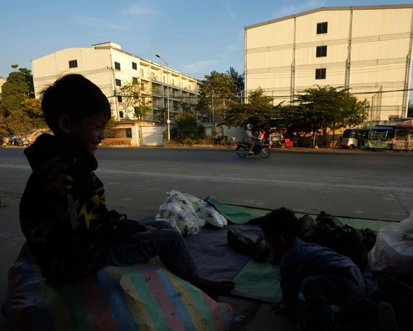South Korea bans travel to parts of Cambodia amid deepening scam crisis that has left 80 missing