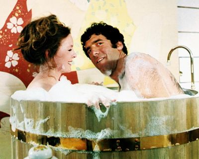 Elliott Gould remembers Diane Keaton – ‘We snuck into a bush and she said: “This is called making out”’