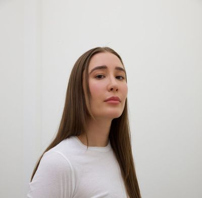 Longevity expert Kayla Barnes-Lentz's daily routine: 'I'm in bed by 8pm and take 35 supplements a day'