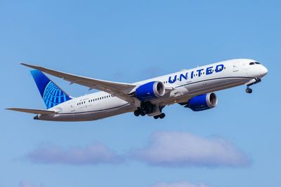 United Airlines Projects Best Quarter Ever, CEO Says Loyalty Boosted Resilience