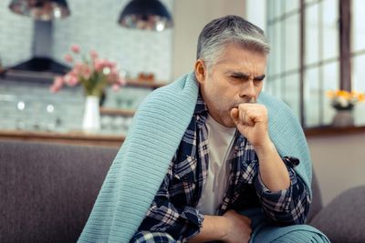 How do I know if my cough is pneumonia?