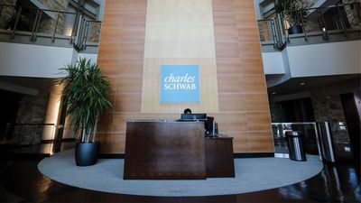 Charles Schwab, Interactive Brokers Slide From Buy Points Amid Results
