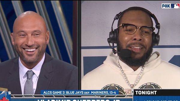 Derek Jeter Had Perfect Response to Vlad Guerrero Jr.'s Reason for Not Going for Cycle