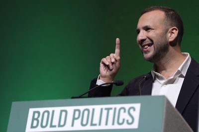 Greens leader Zack Polanski says he is talking to Labour MPs about defecting