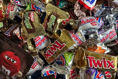 Candy handed out at Santa Fe homecoming parade was tainted with needles, police say