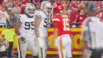 Video of Patrick Mahomes Cursing Out Maxx Crosby Resurfaces Before Chiefs-Raiders