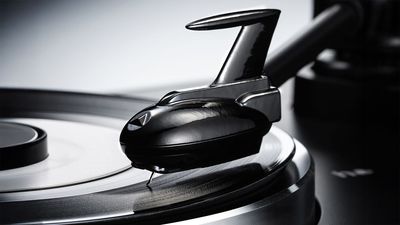 Hold on, is that a space-age turntable cartridge or Luke Skywalker's landspeeder?