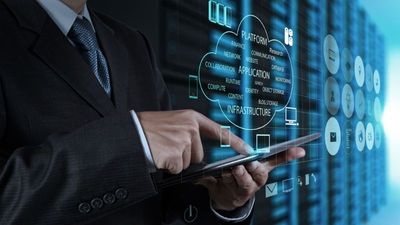 Unlocking real-time insights from the IIoT with storage at the edge