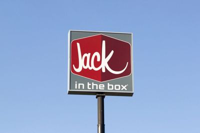 Jack In The Box Stock Sinks After Selling Del Taco For $115 Million