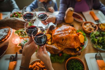 Discount supermarket Aldi offering recession-buster Thanksgiving dinner deal: $40 for 10 people