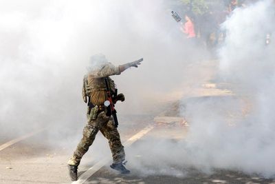 Judge orders federal immigration officers in Chicago area to wear body cameras