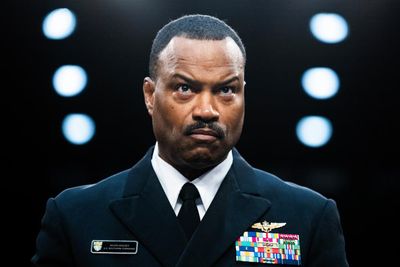 US admiral to retire amid military strikes in Caribbean and tensions with Venezuela