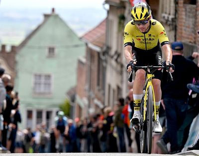 'Cycling isn't just about data' – Tosh van der Sande announces planned retirement amidst looming employment crisis for nearly 20 other Belgian pros