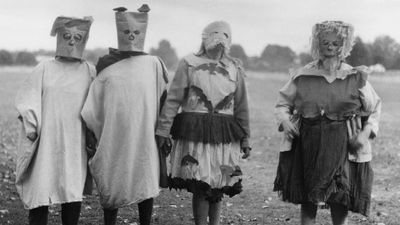 This new Diane Arbus photo exhibition makes me wonder: what does it means to truly look at someone?
