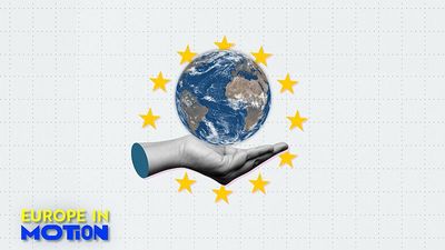 How do EU citizens feel about climate action and corporate accountability?