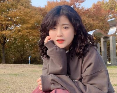 Baek Se-hee, author of I Want to Die But I Want to Eat Tteokbokki, dies aged 35