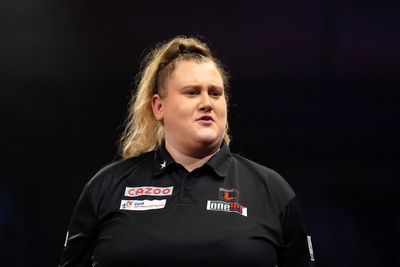 Beau Greaves to play in World Darts Championship as she takes place on pro tour